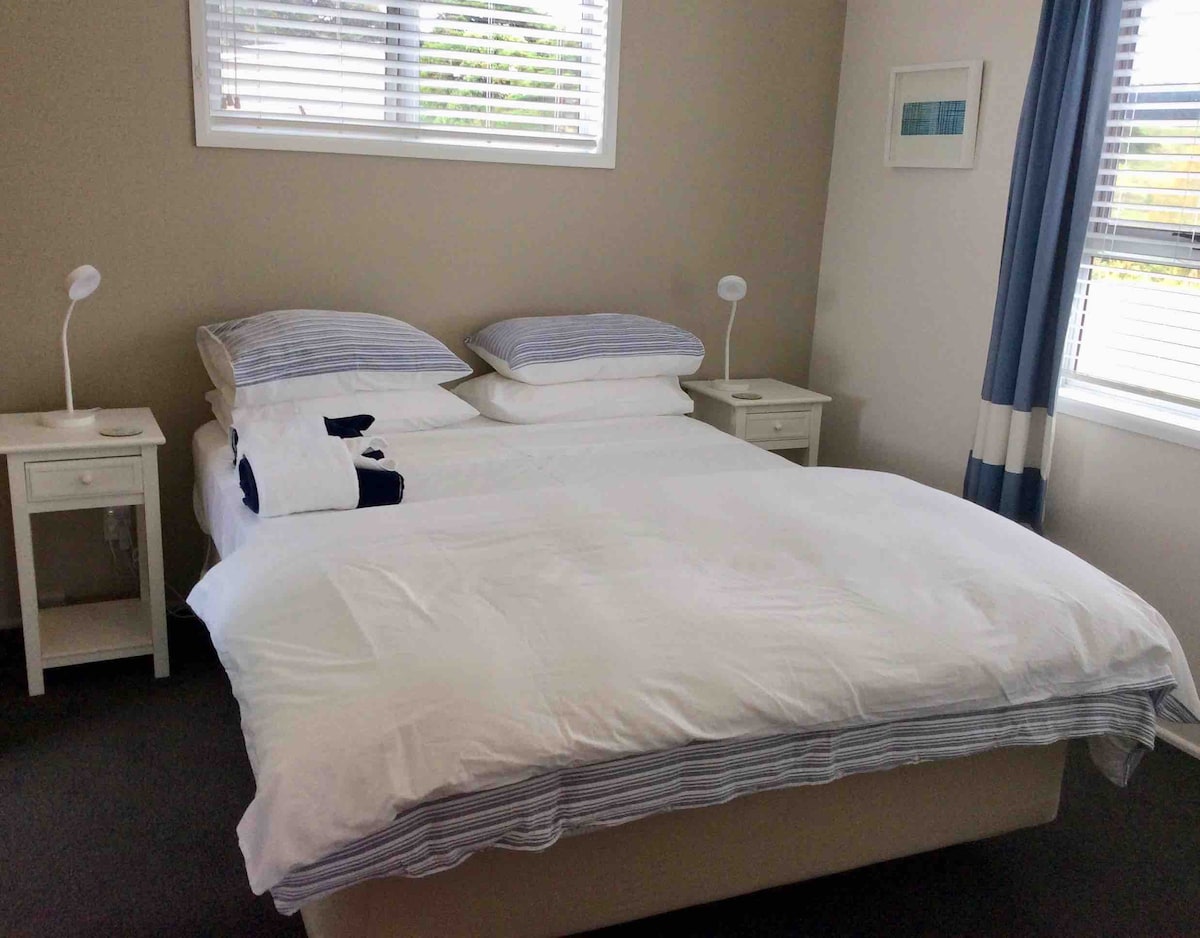 Kahurangi Cottage Holiday Accommodation