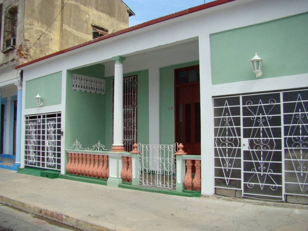 Casa MiSol Centro Cienfuegos vista a la terraza