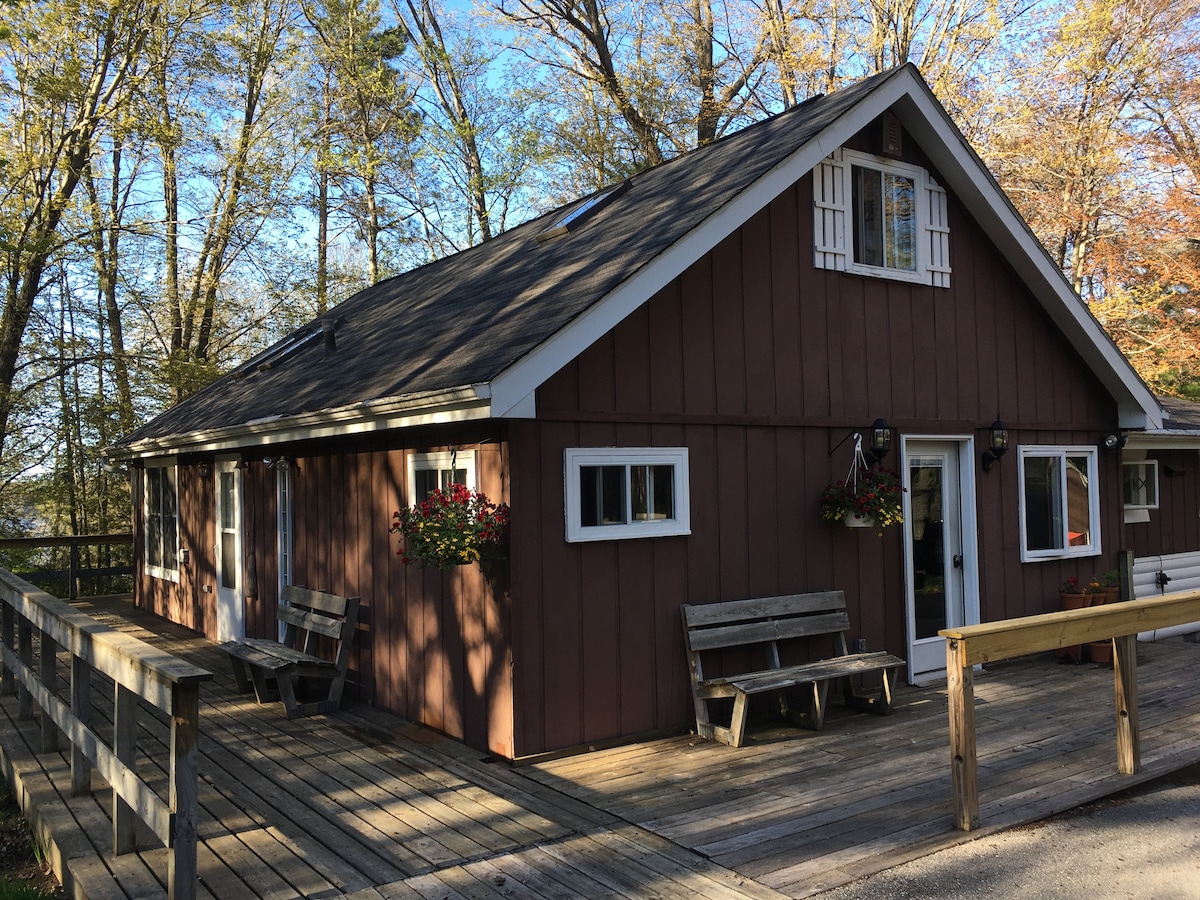 Lambeau Field Cabin