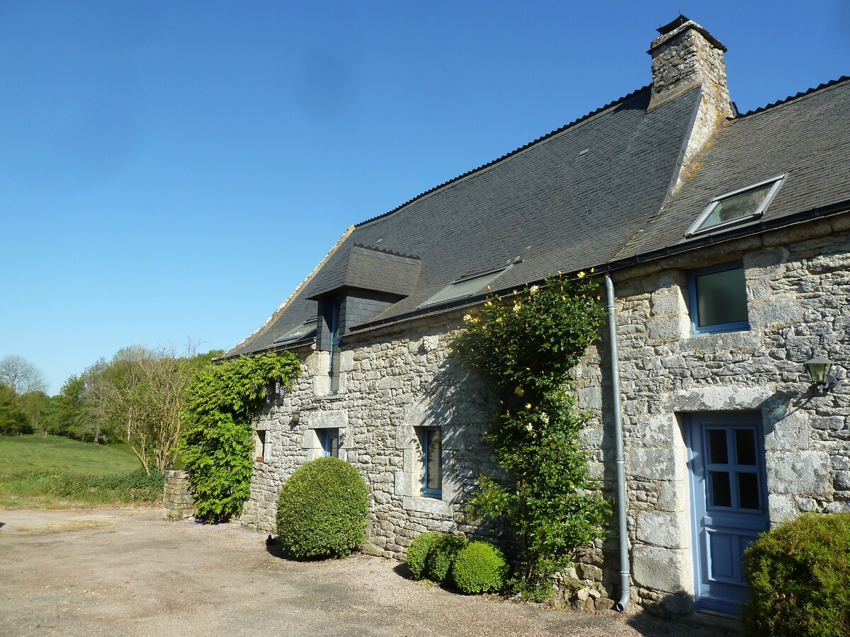 Country Home - Gite Rurale - secluded heated pool