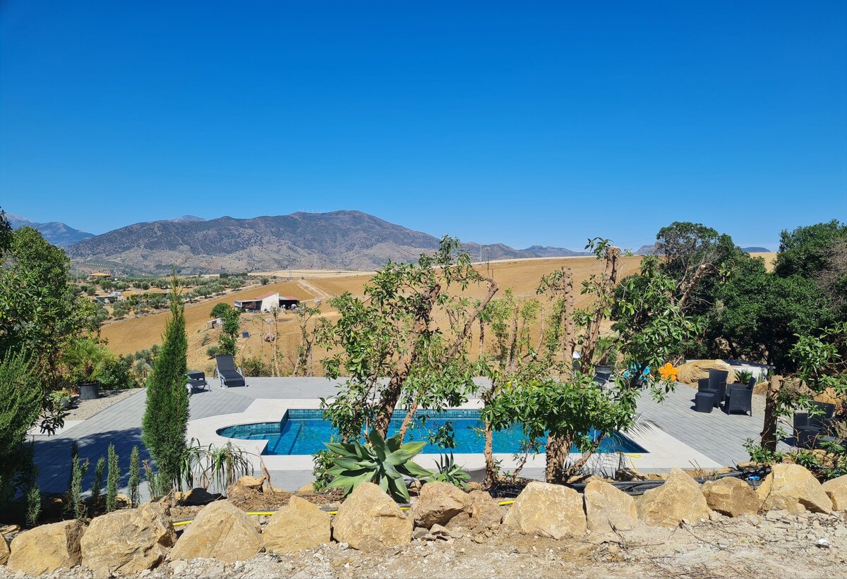 Casa Gran Vista de Alora/ Las Montanas