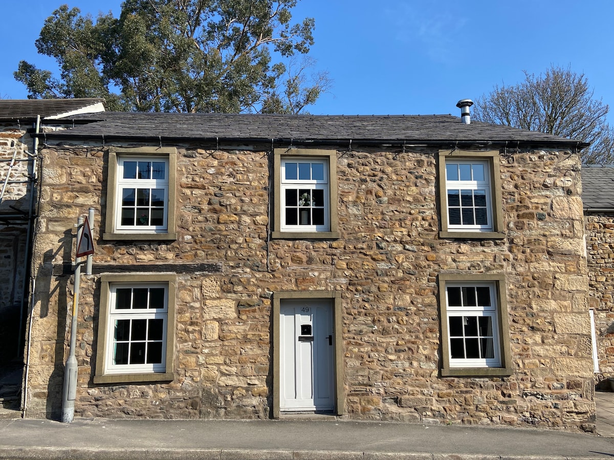 Ingleside - Yorkshire Dales Stone Cottage