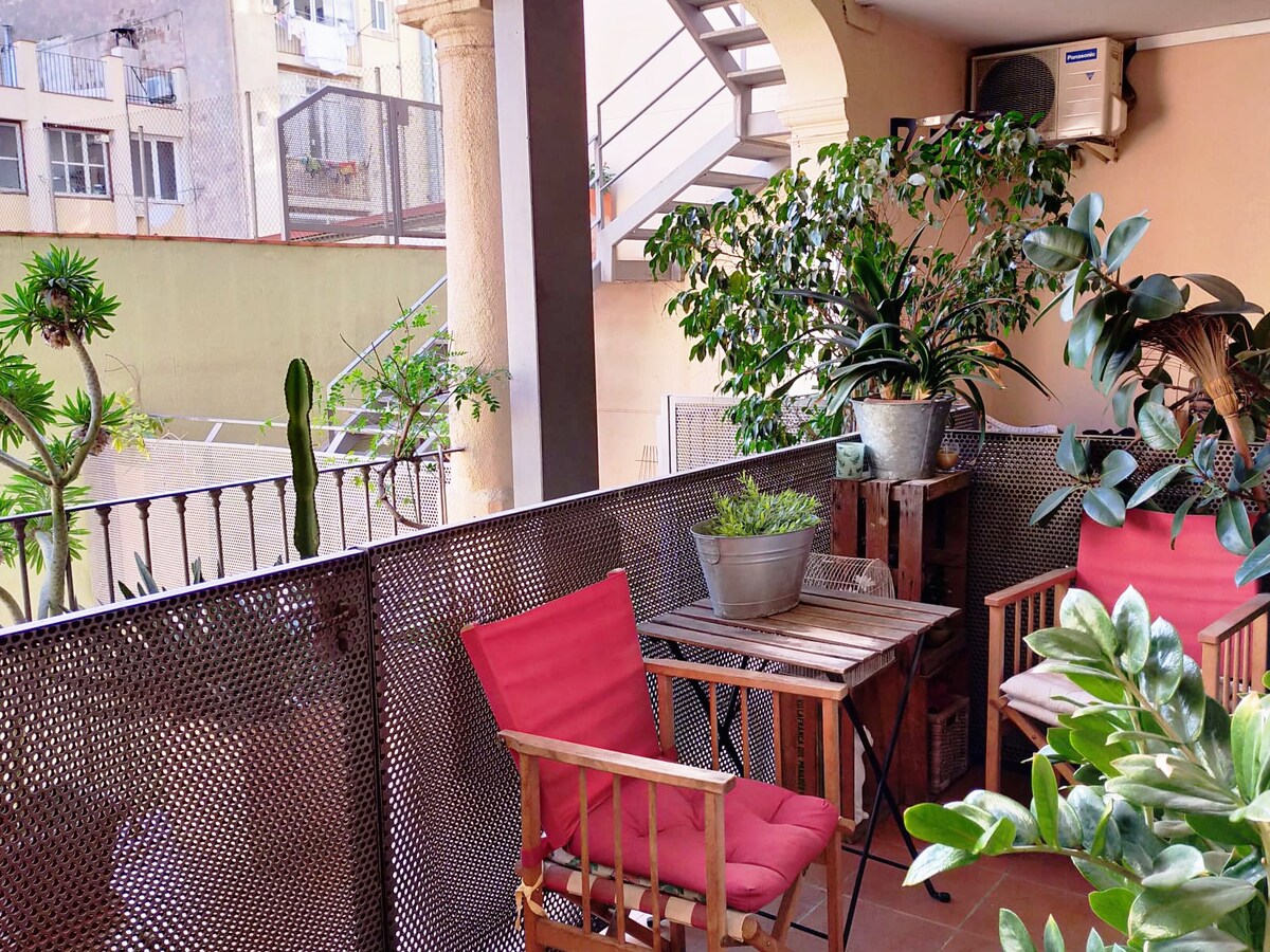 位于巴塞罗那市中心的绝佳公寓！