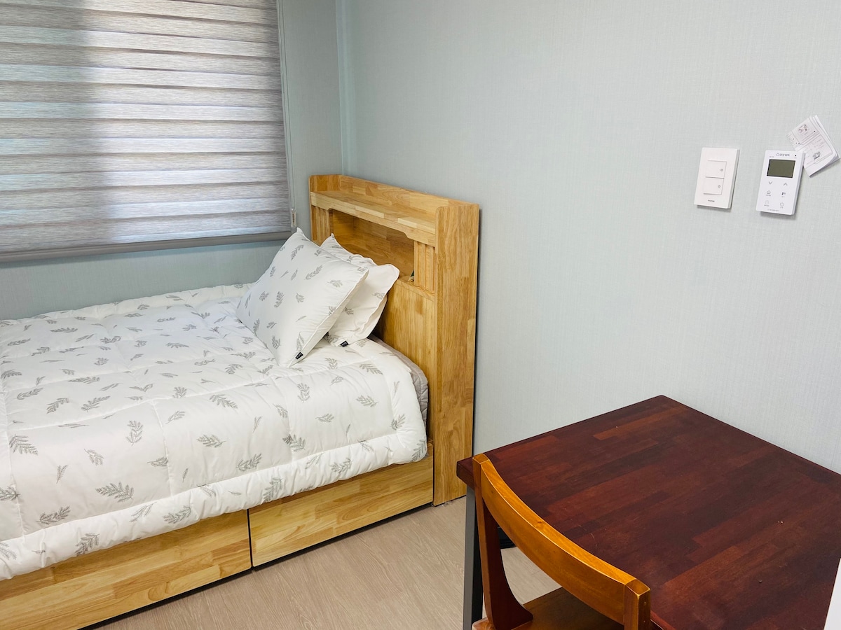干净可爱的Noryangjin房屋/木质蓬松的床上用品舒适！