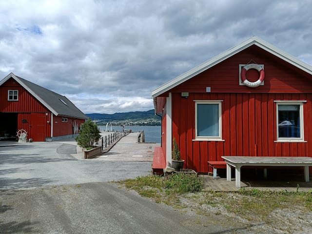 Bolsøya的民宿