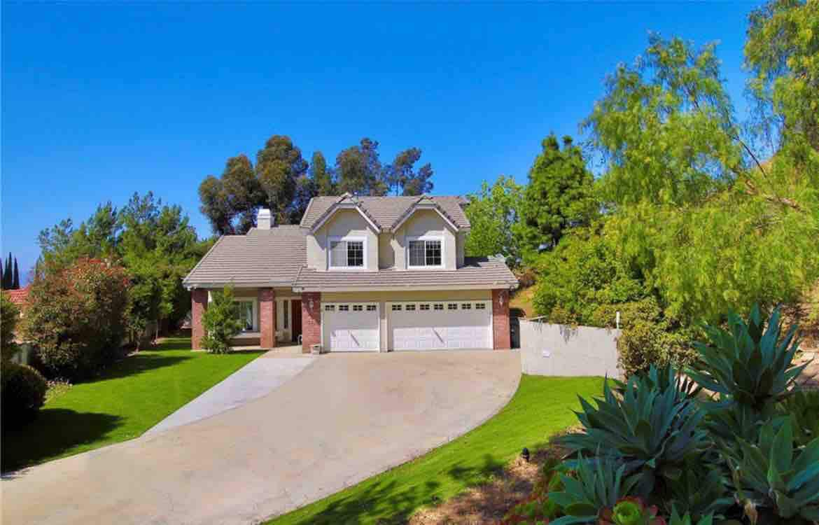 Nice Quite House with Beautiful Mountain View