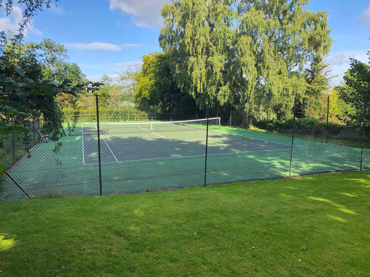 The View Cottage - Tennis Court - Nr Frome, Longleat