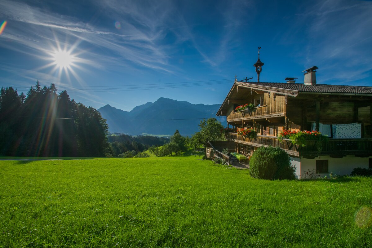 Tyrolean农舍，可欣赏全景