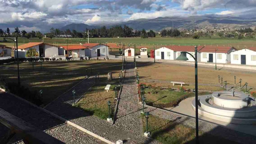 Hacienda Cusubamba的民宿