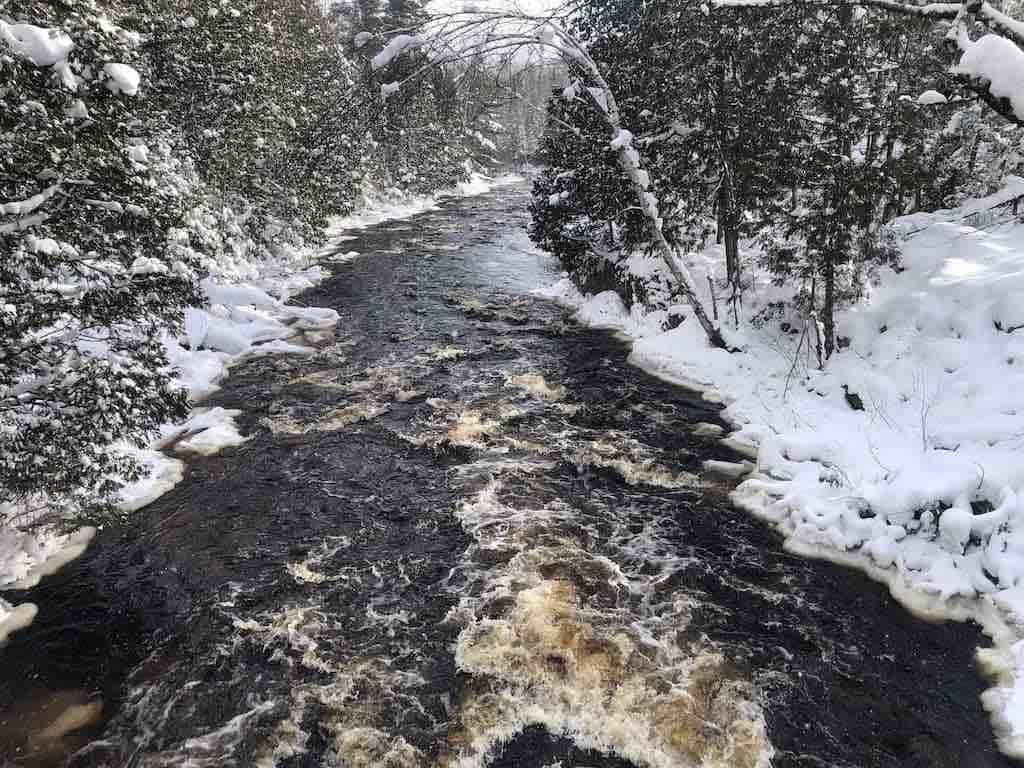 ATV/雪地摩托车，比什基河