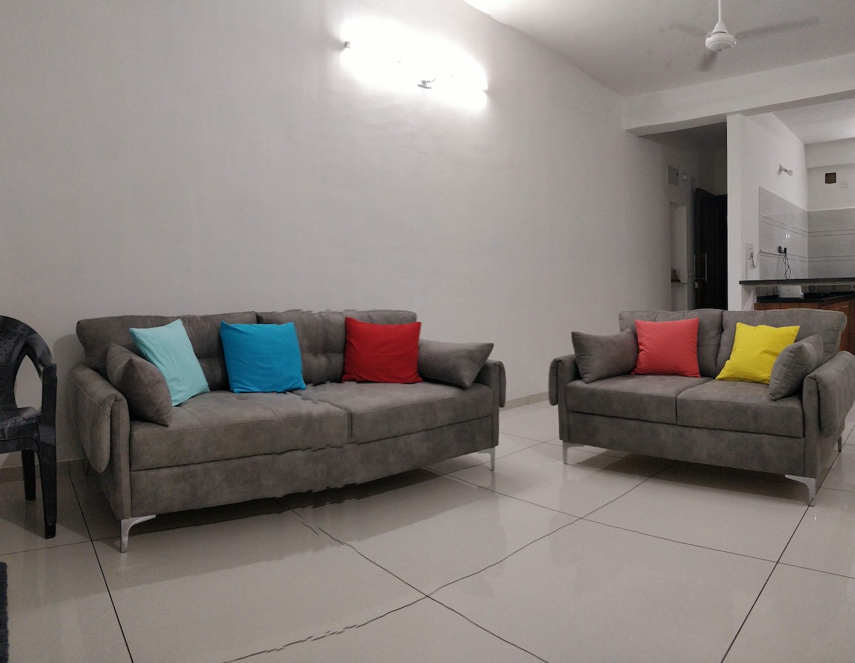 Satvam 4-2BR Fully Equipped Vacation Home-Vadodara