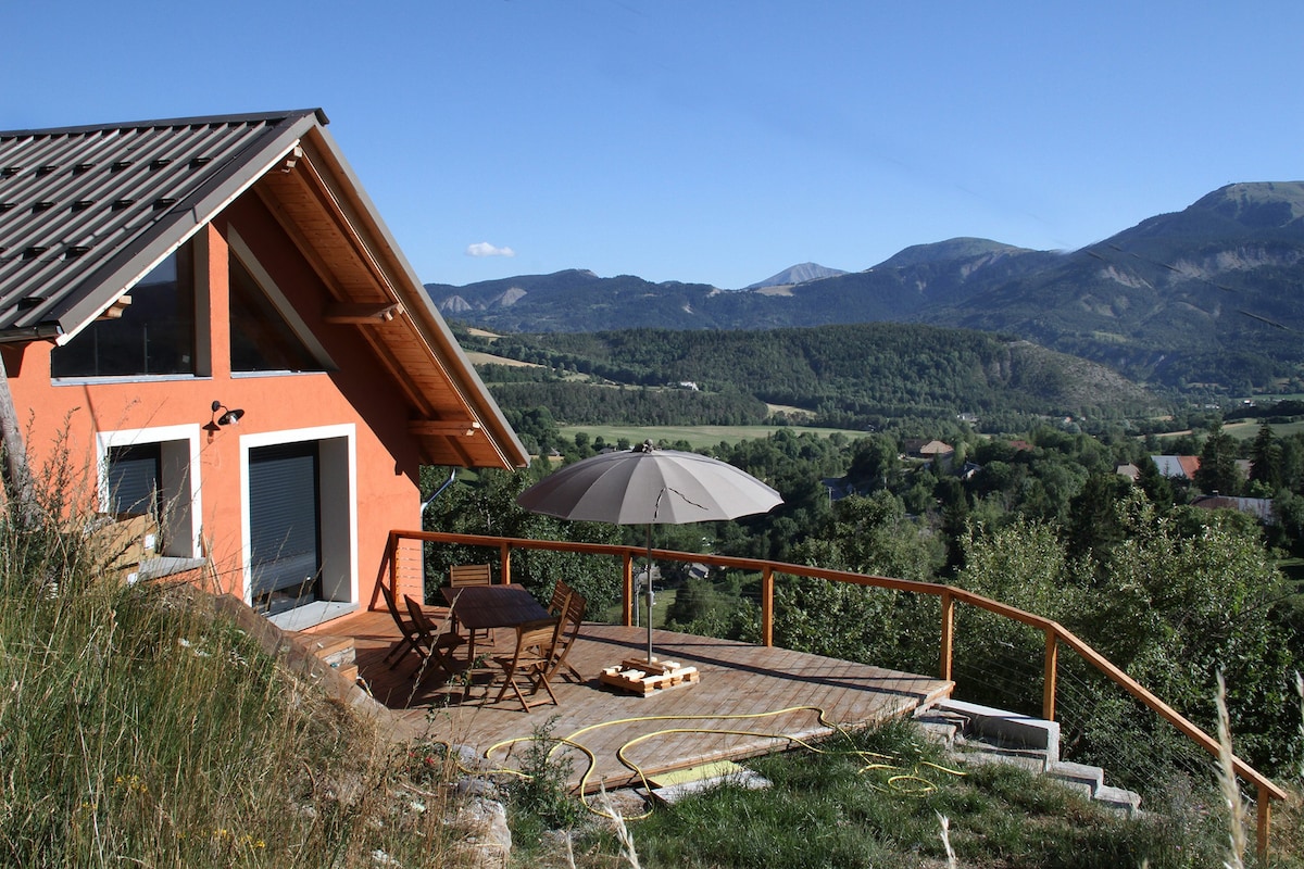 La Maison des Guillens rénovée et spacieuse