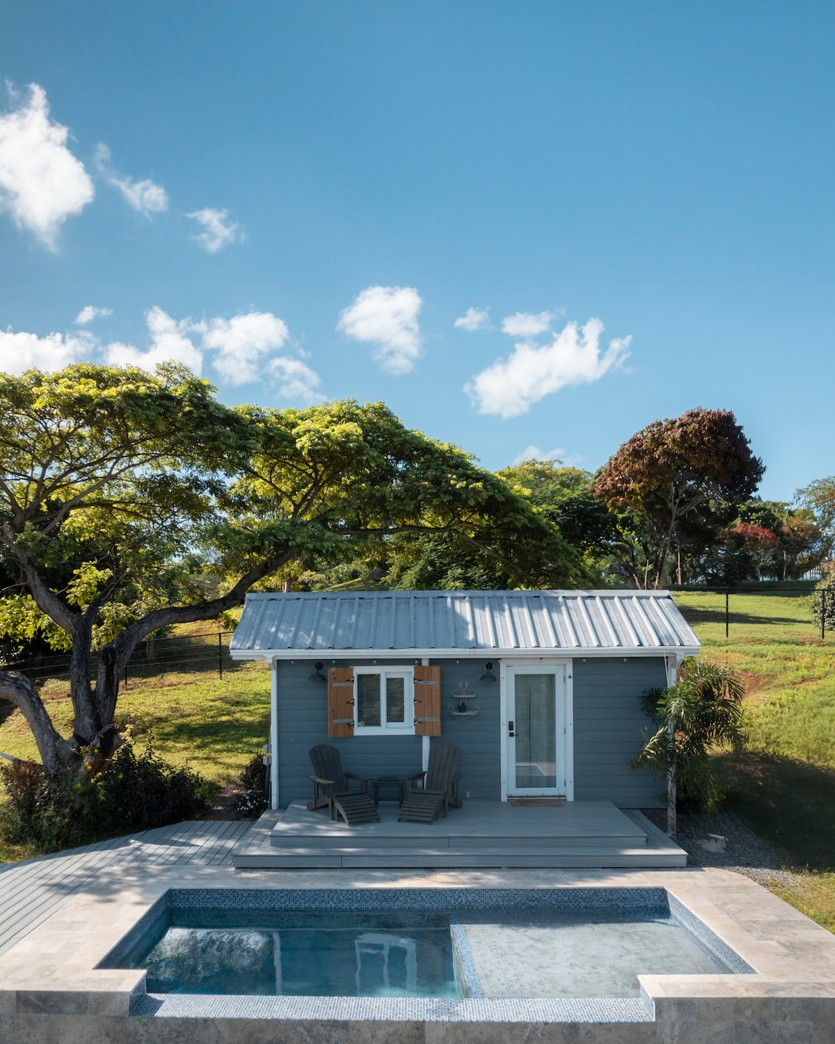 Vista Mar y Tierra - TinyHouse ，占地一英亩的海景