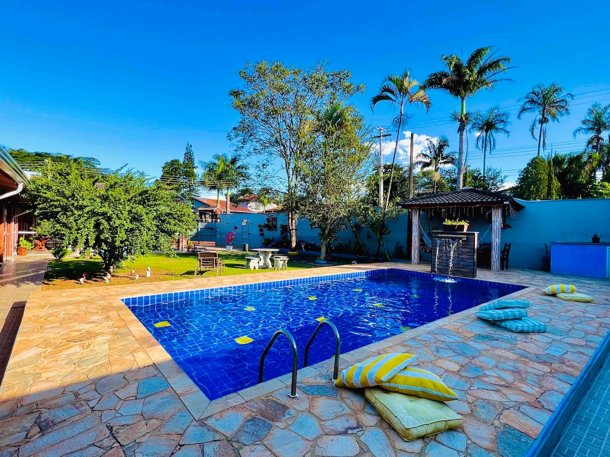 Casa de Campo, 3 Suítes,Piscina Climatizada, Wi-Fi