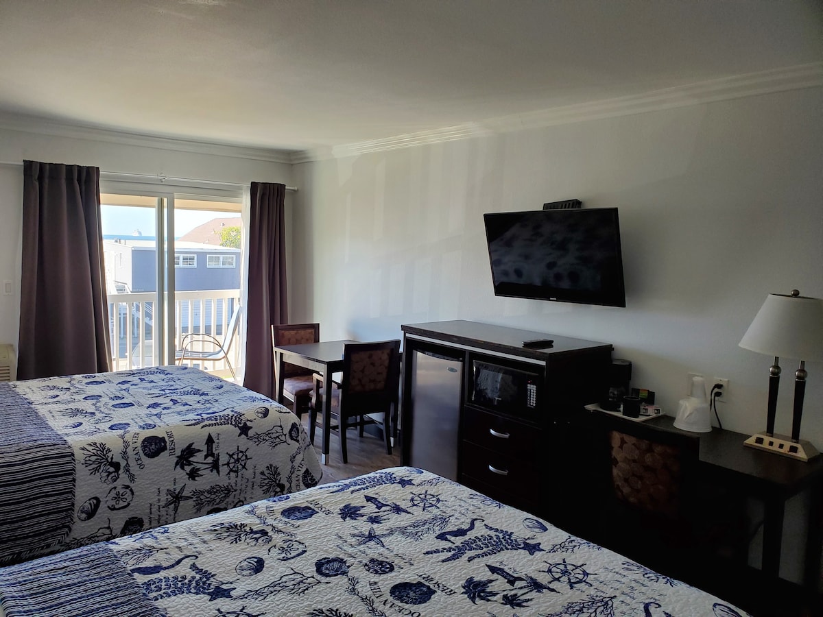 Ocean Surf Inn —海景双人标准双人卧室