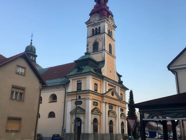 Ljubljana - Šentvid的民宿