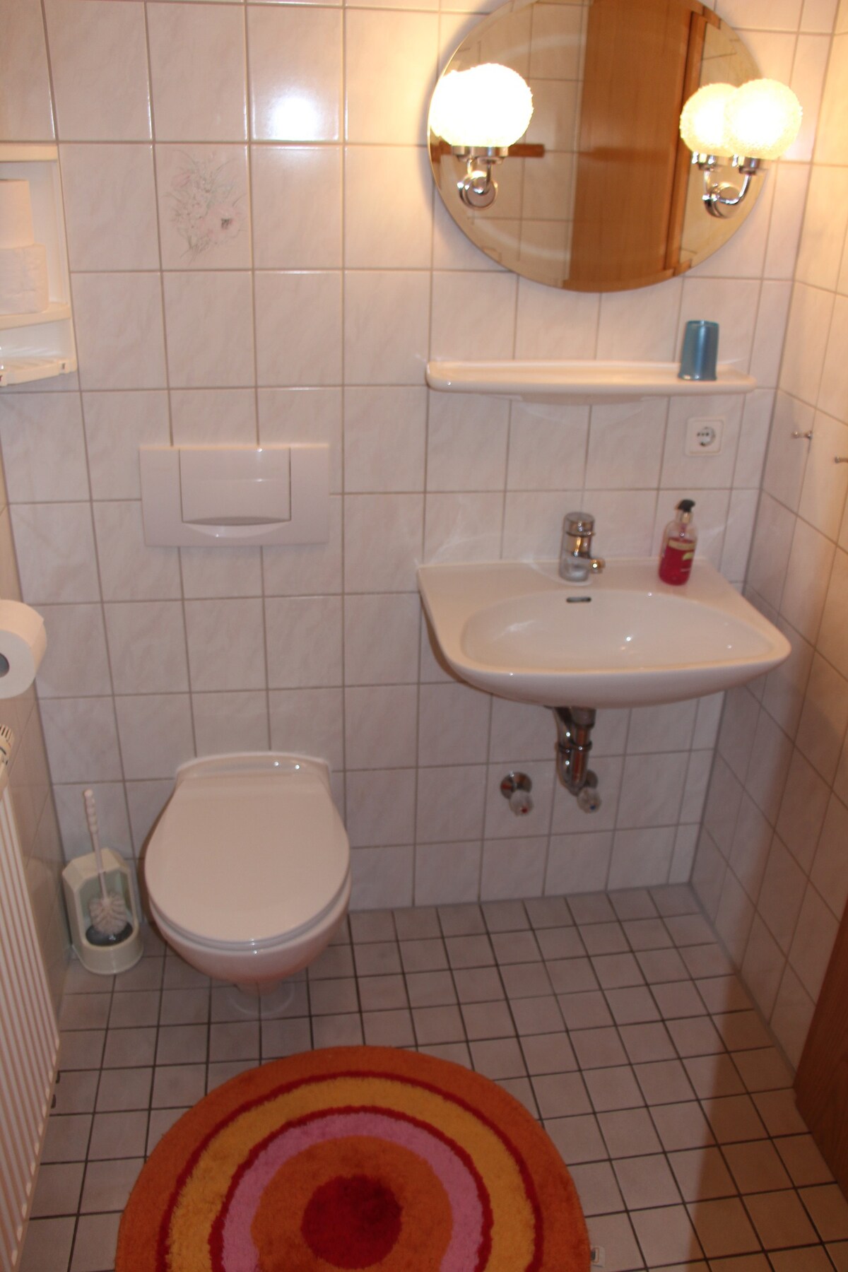 Landgasthof "Zur Tenne" (Feuchtwangen), Einzelzimmer mit Dusche / WC, Fernseher und kostenlosem WLAN