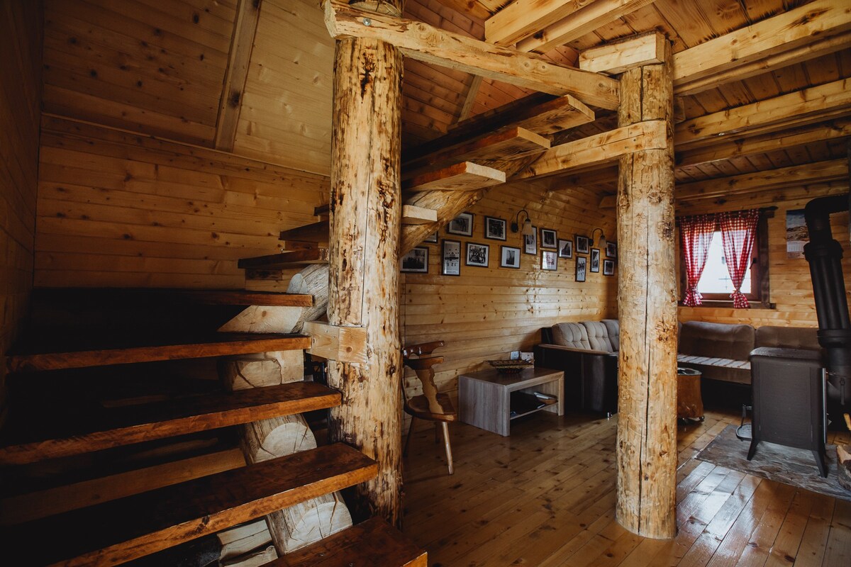 家庭农场公寓-紧邻滑雪中心Durmitor