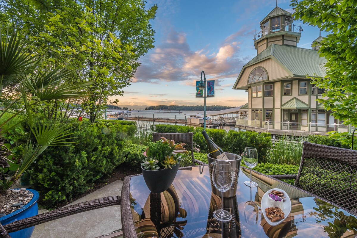 Nanaimo海滨联排别墅（ Nanaimo Harbourfront Townhome ）