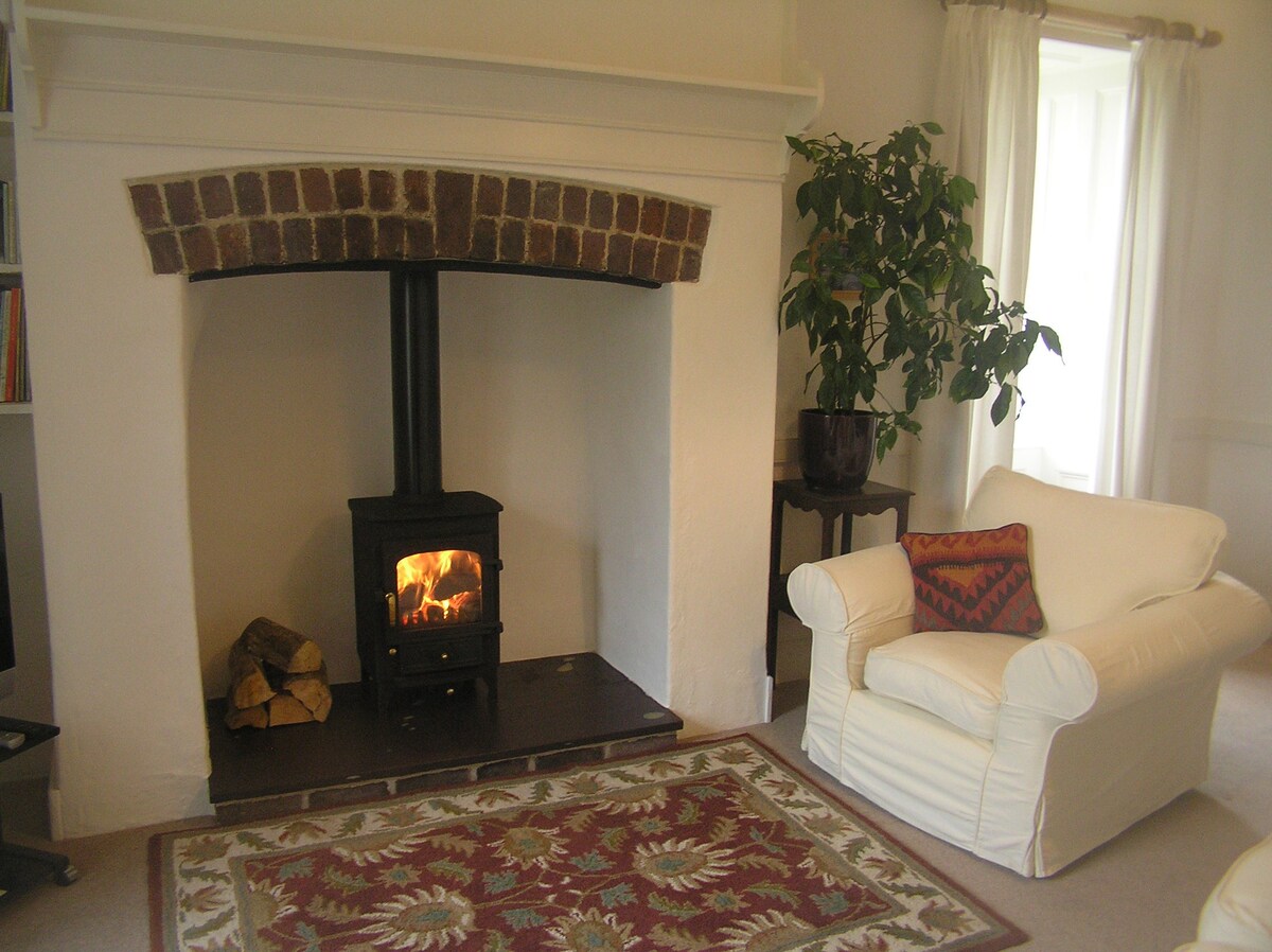 Pen y Graig Farmhouse - Front Wing - Church Bay