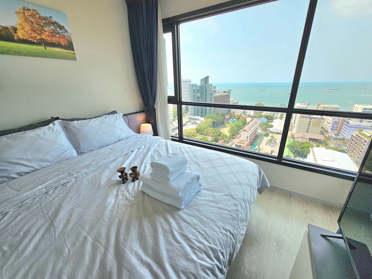 2Bedrooms, The Base Condo, Panorama Sea View, Wifi