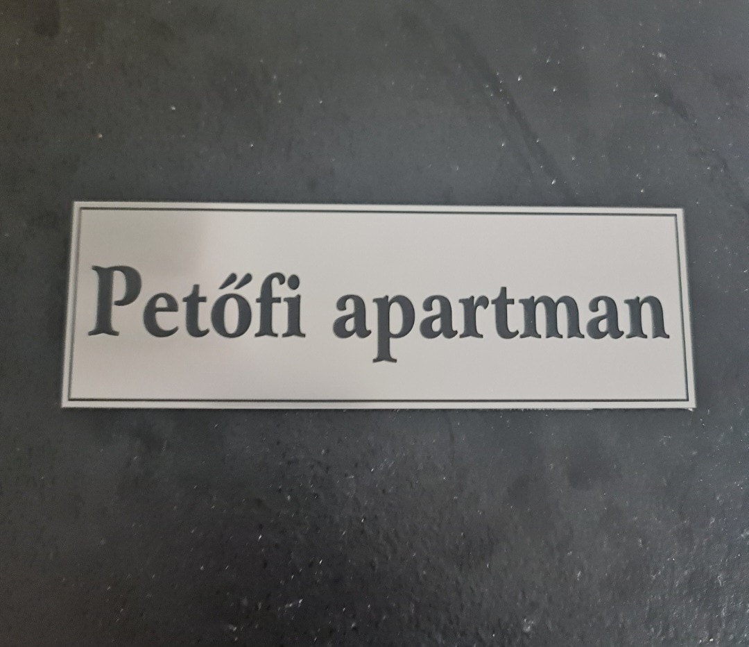 Petőfi公寓