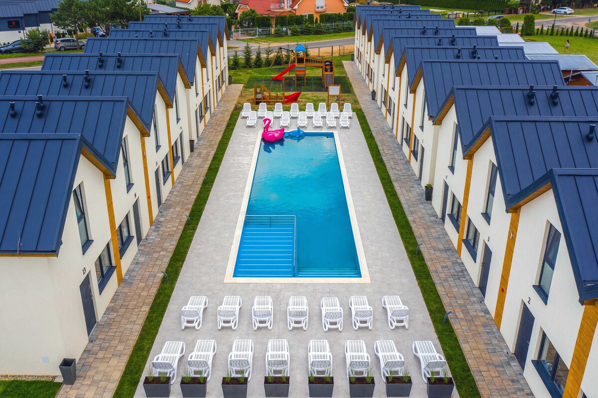 Luksusowe,klimatyzowane domki, basen, Amber Resort