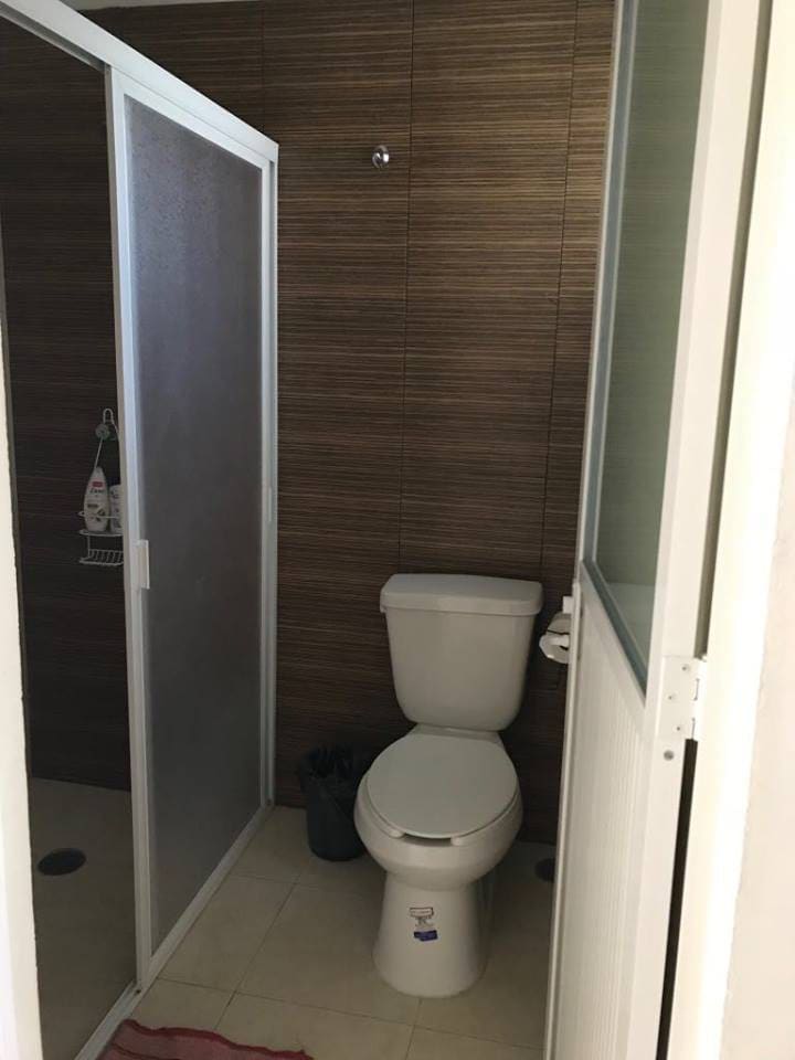 Habitación privada en Pachuca (2/3)