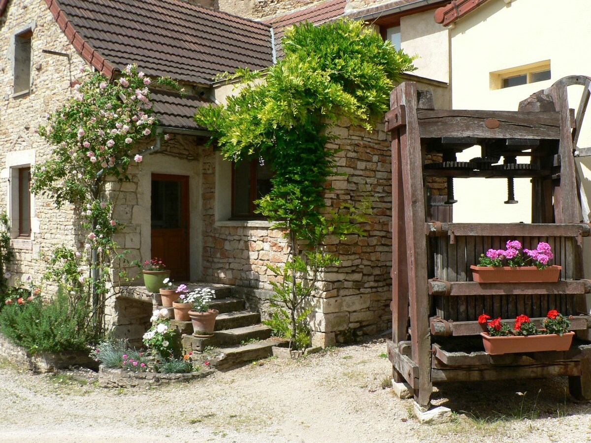 La Petite Maison乡村小屋，靠近Mercurey, Givry (71)