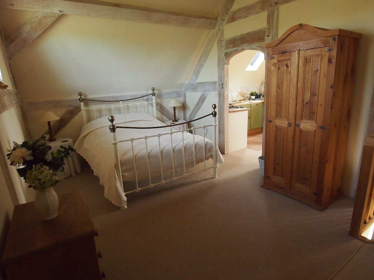 The Hayloft at Rushbury Manor