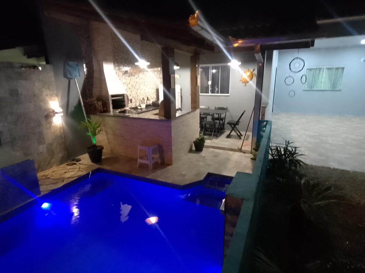 Casa agradável com piscina, Praia Grande/São Chico