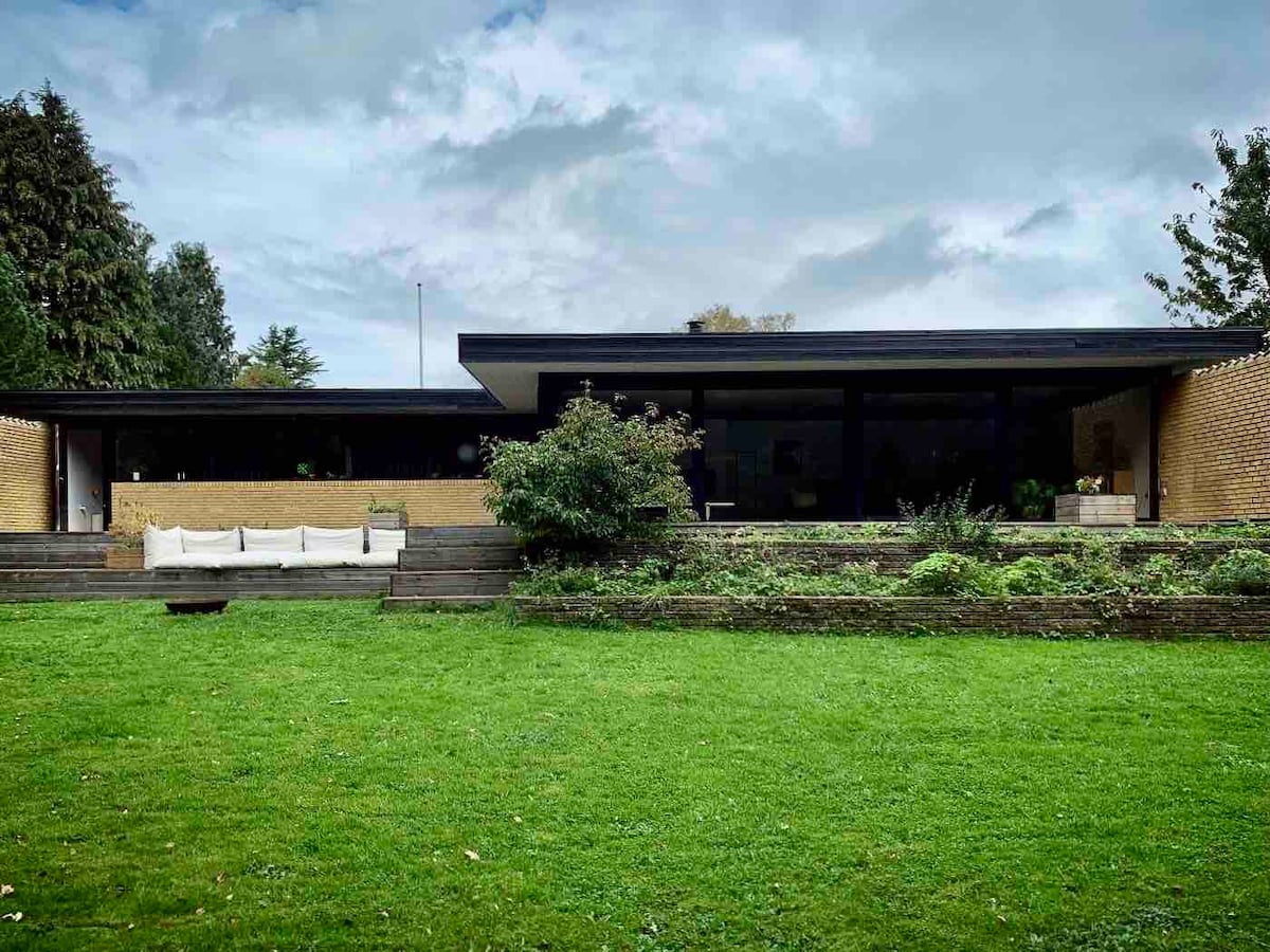 Skøn villa tæt på naturen og Aarhus centrum