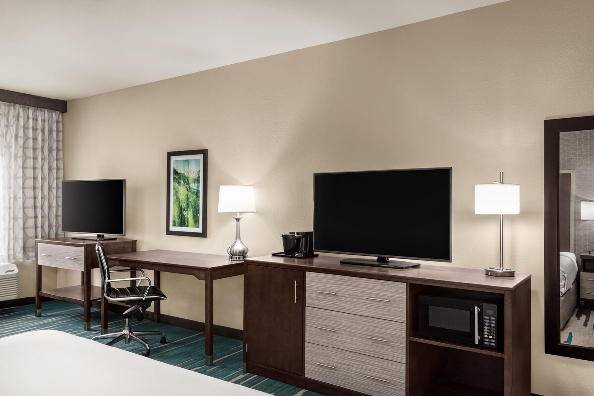 La Quinta Inn & Suites Clovis - 2米宽单人床