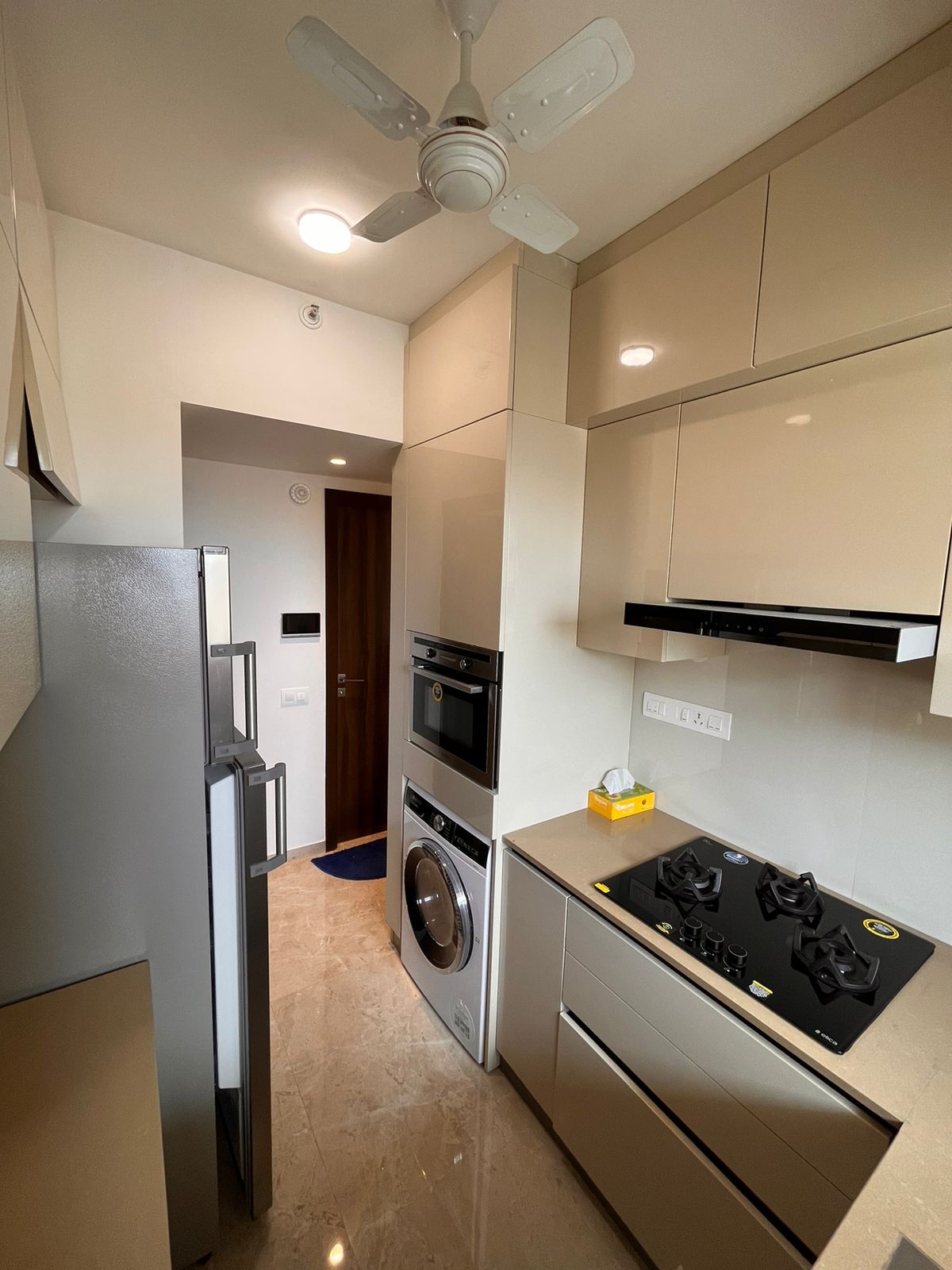 Trendy1BR+smart kitchen +Living room+1.5 toilets