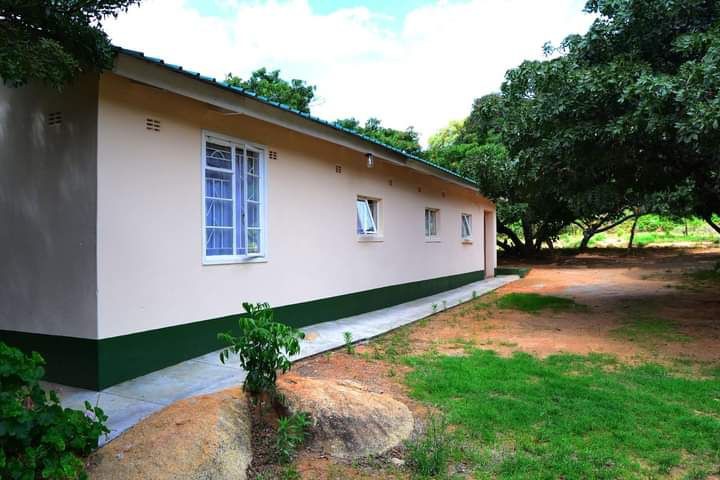 Mbizi Cottage
