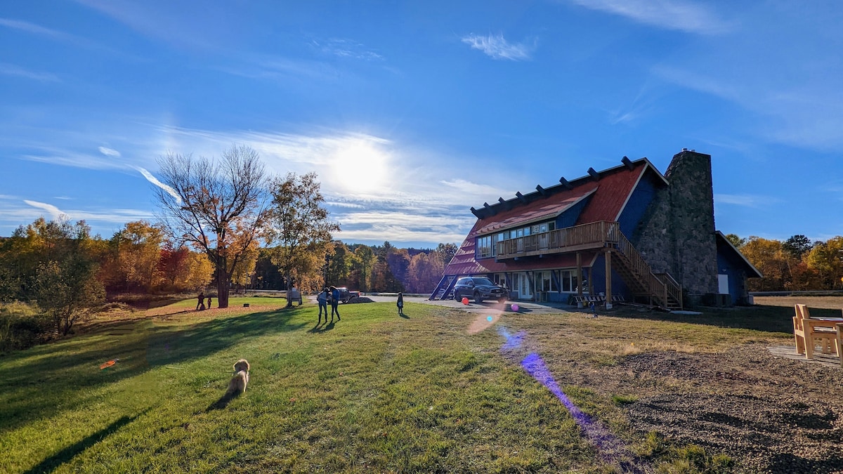 马达瓦斯卡山（ Mont Madawaska ）豪华山5卧室度假木屋