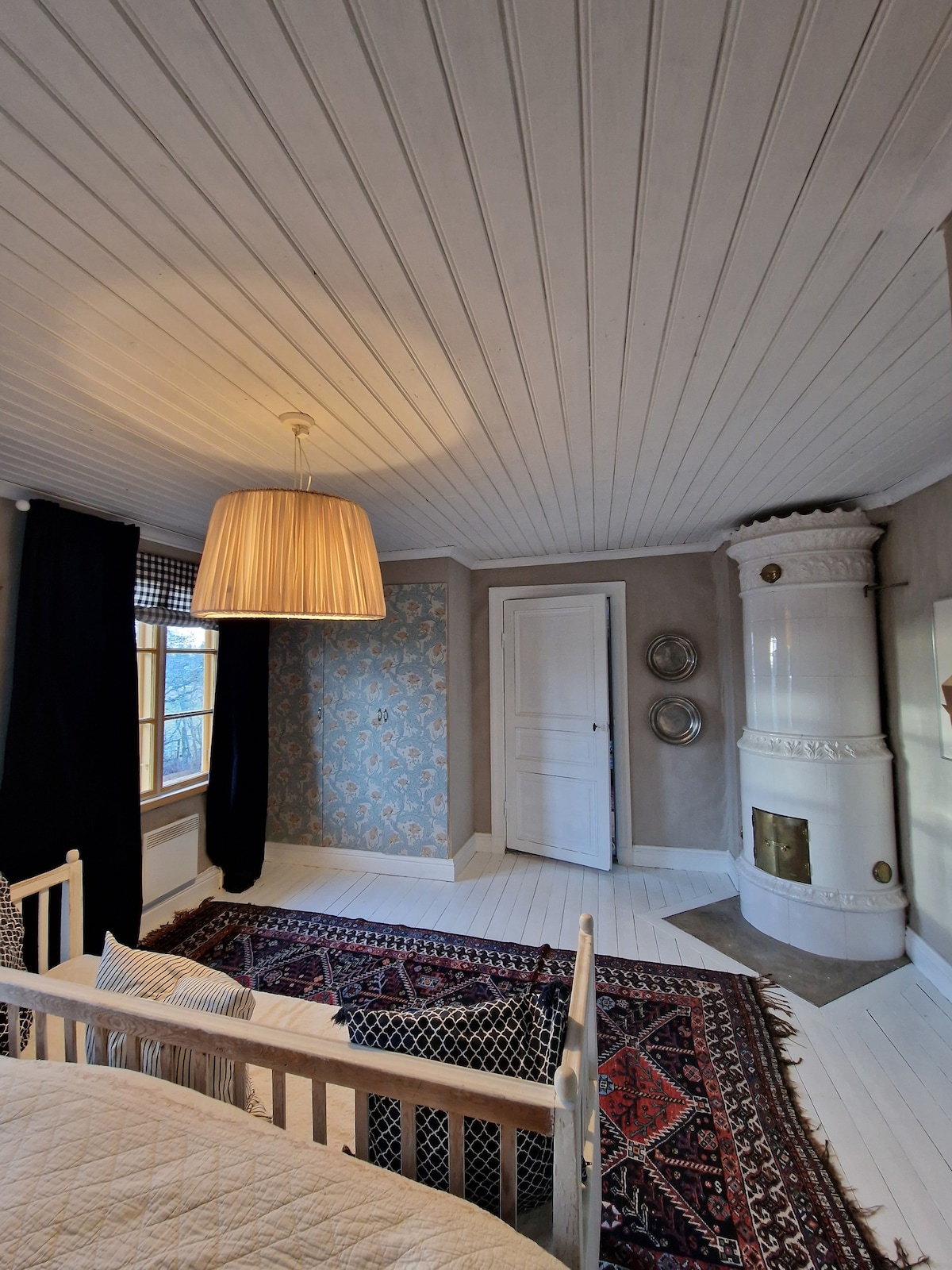 B & B 1 h from Arlanda Airport - Master Suite