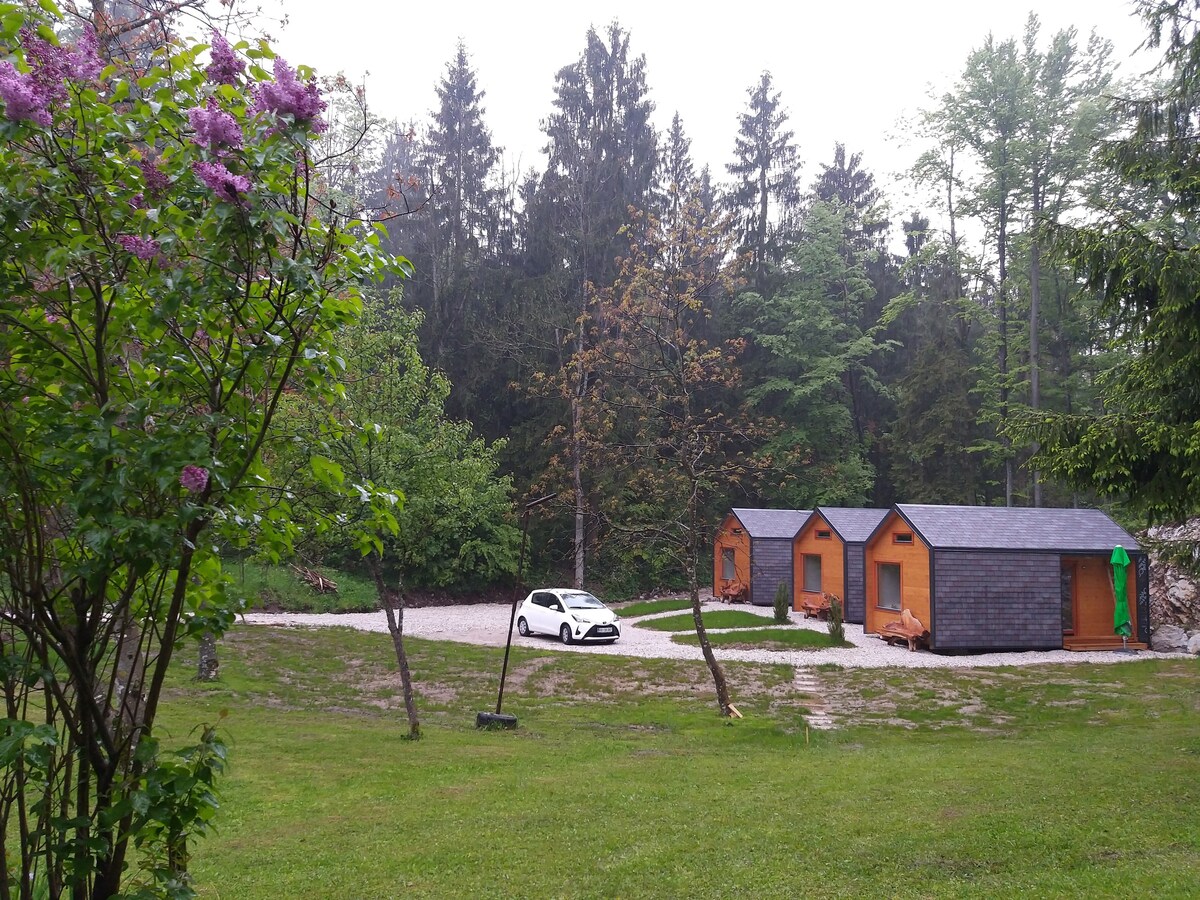 Lovely Cottage Mojca at Marjeta's Estate, Idrija