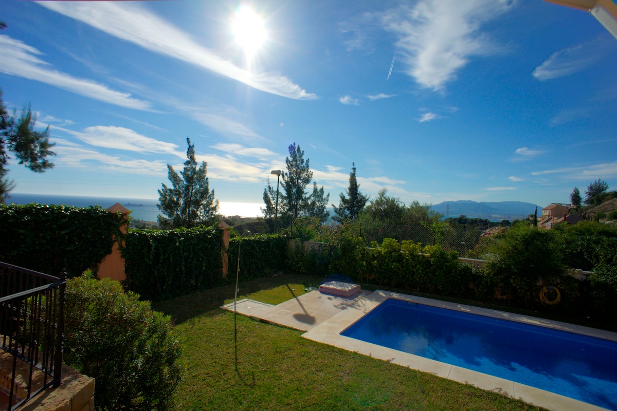 House with pool and nice views - OZONO DISINFECT