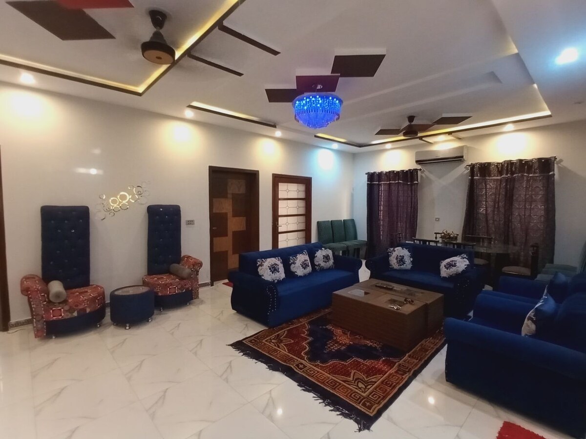 10Marla Furnish Portion For Rent in BahriaTown Rwp