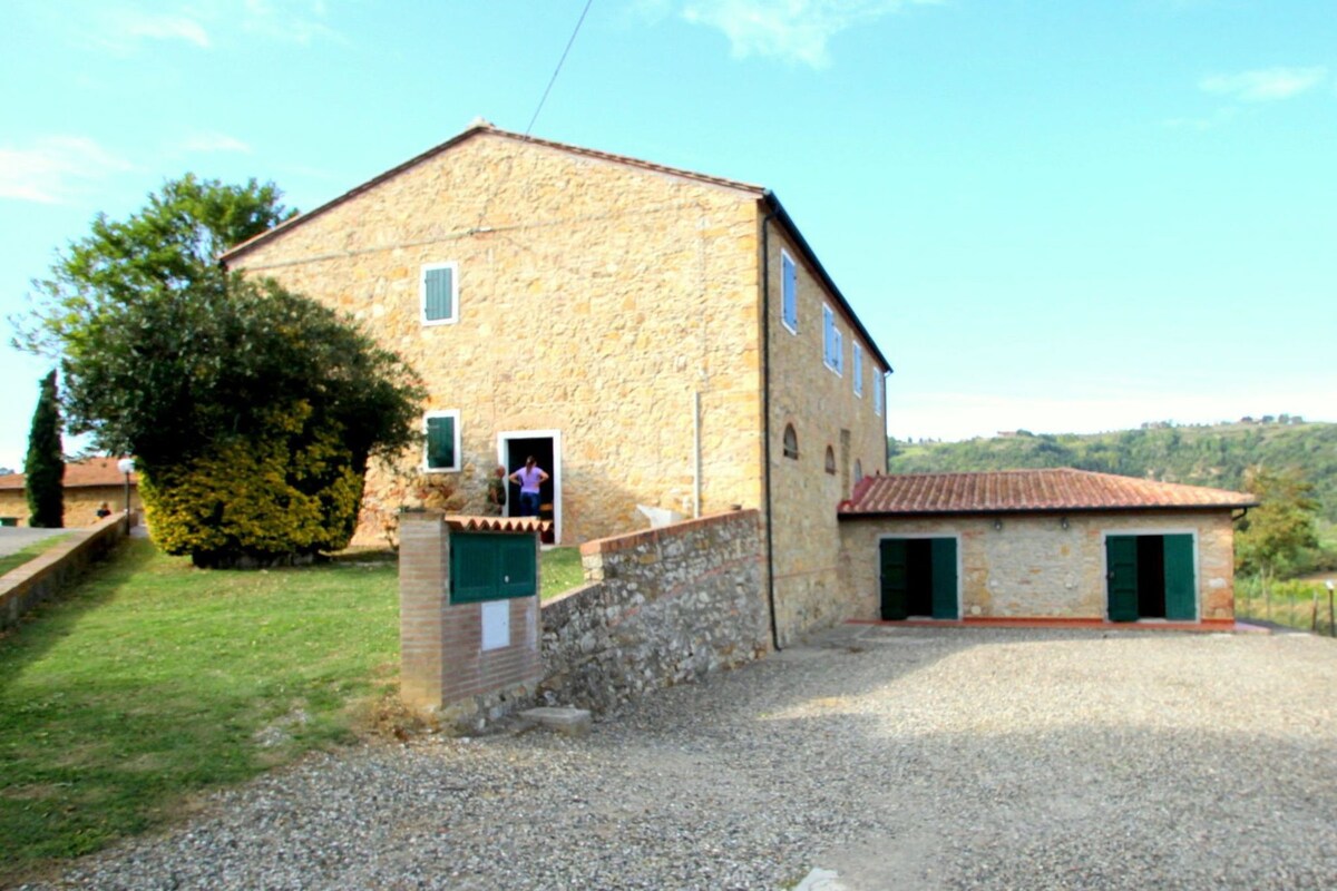 Belvilla by OYO Tuscan Farmhouse with Private Pool