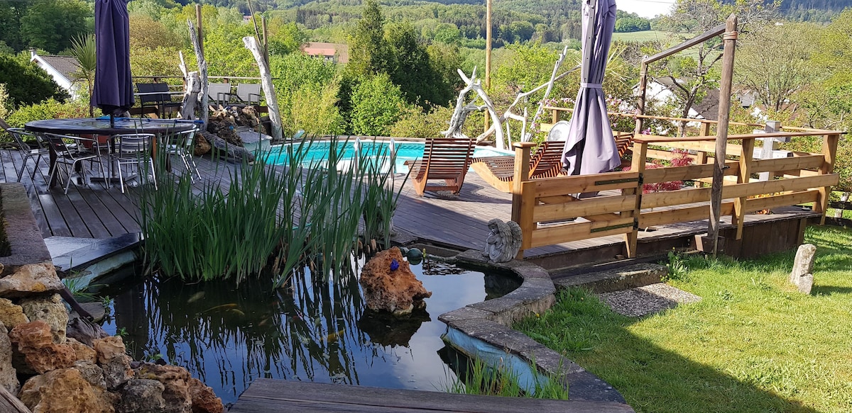 LA RUINE 4*, avec spa et piscine .