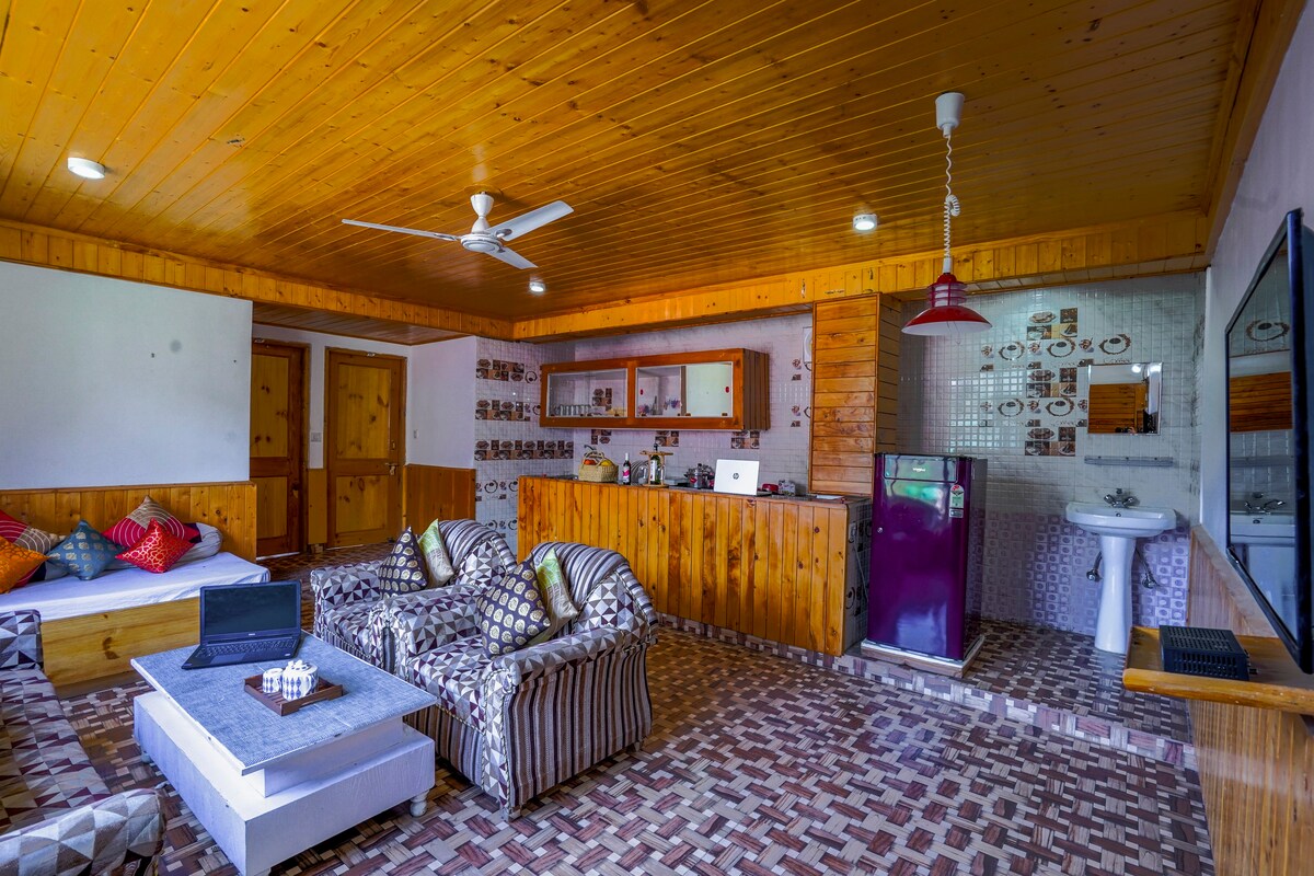 2 BHK Suite for Work & Vacation in Manali