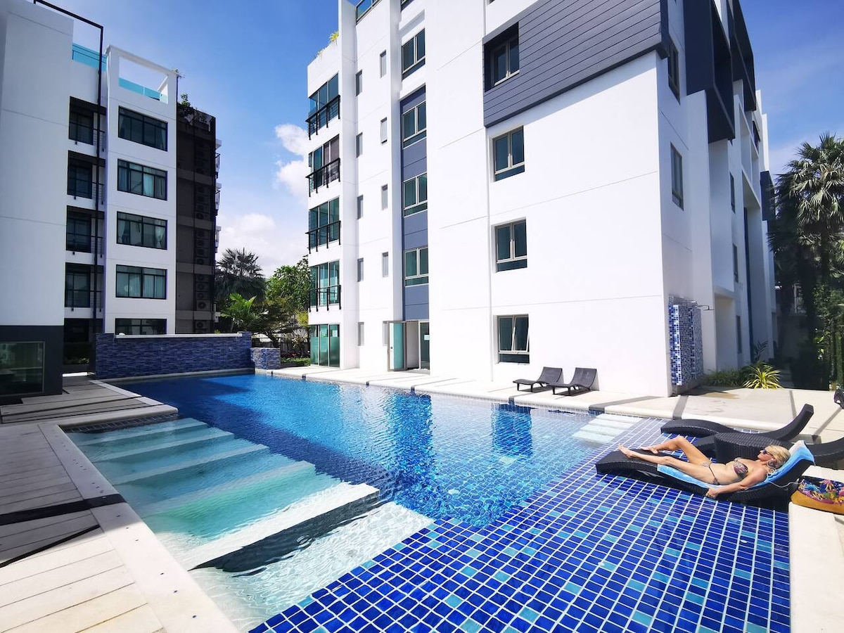 Kamala Regent Resort Studio Apartment5