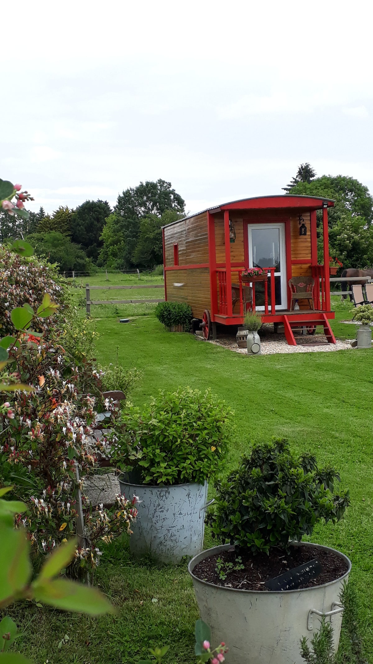 gite/trailer 3 pers.laroulottedubec