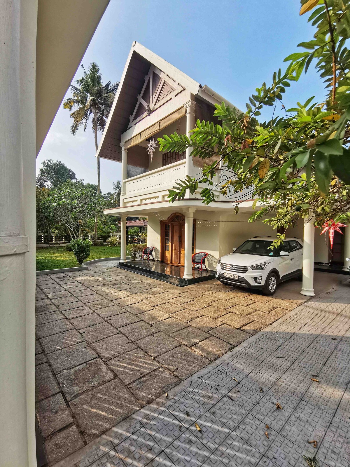 AppoosHomestay (Cherumuttadathu House) 4BHK Villa