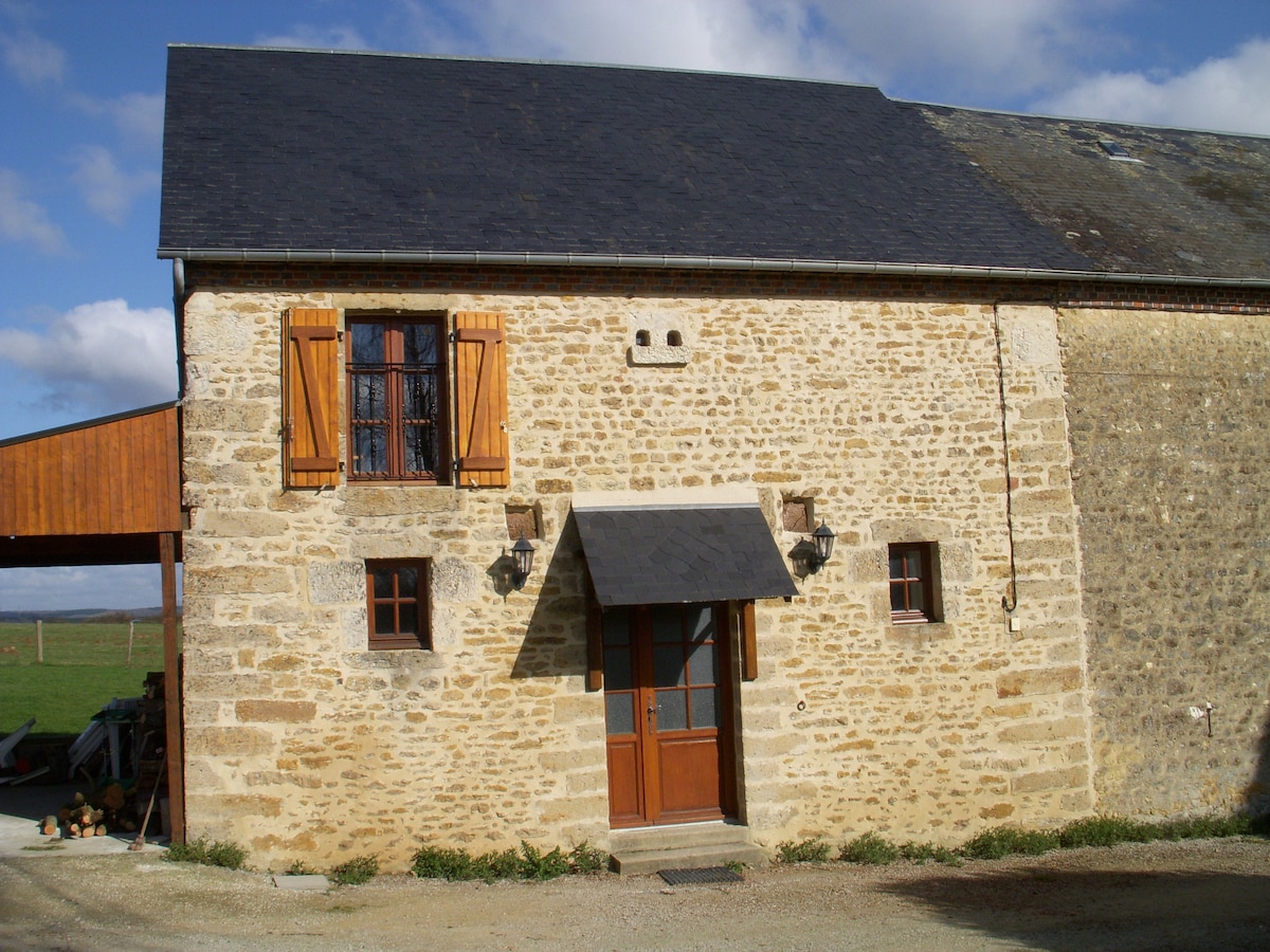 The Old Stable gite +共用恒温泳池