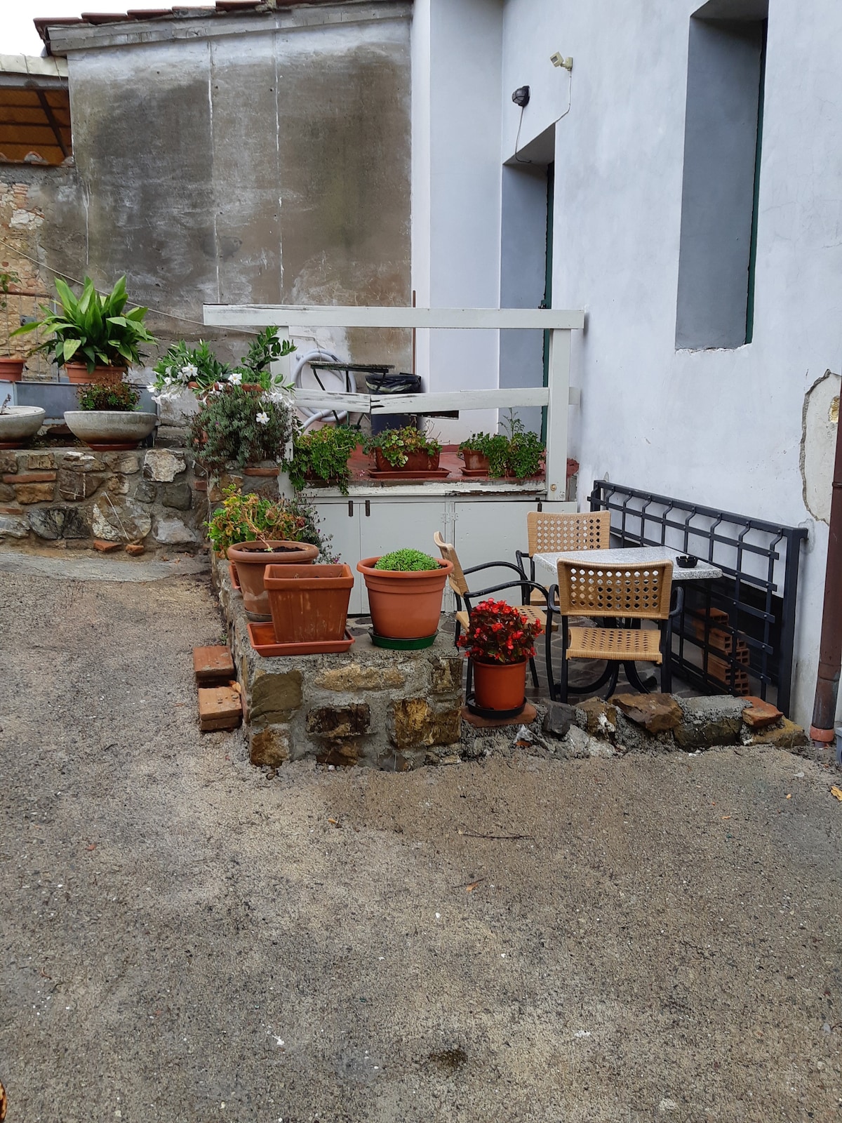 位于Castelnuovo della Misericordia的带花园房源