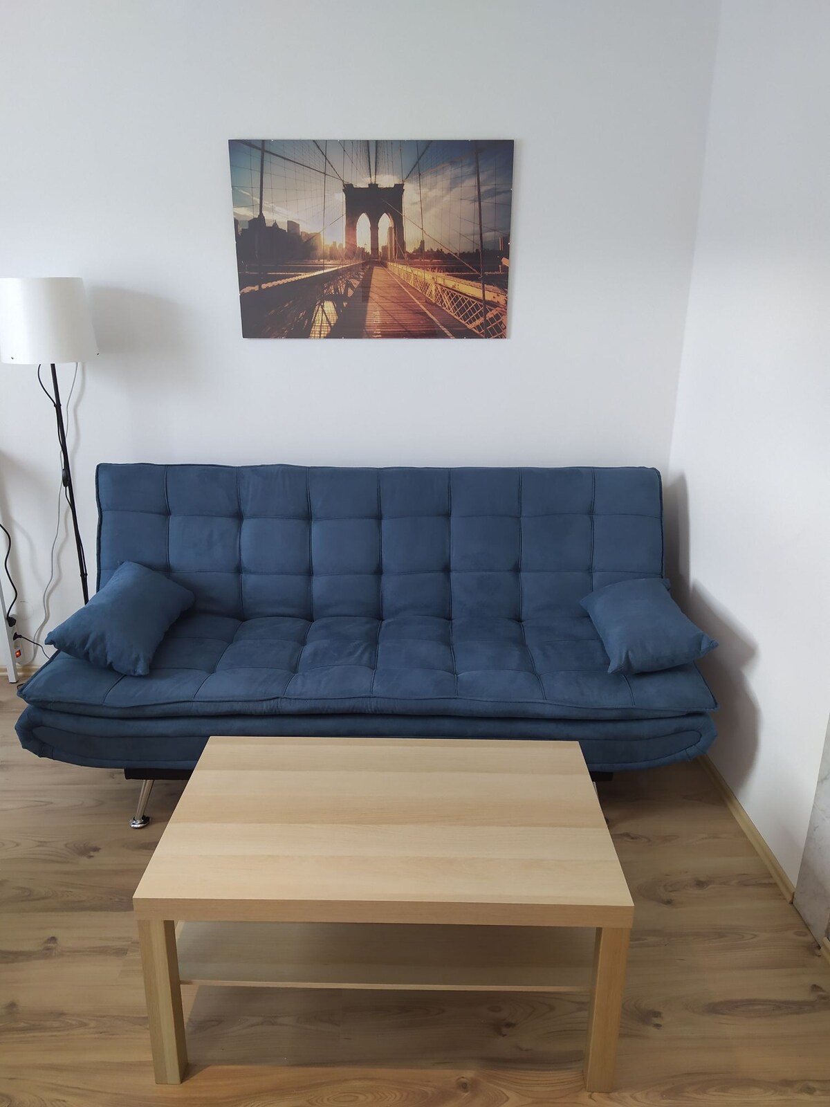 1 Zimmer Wohnung bei KL + PS