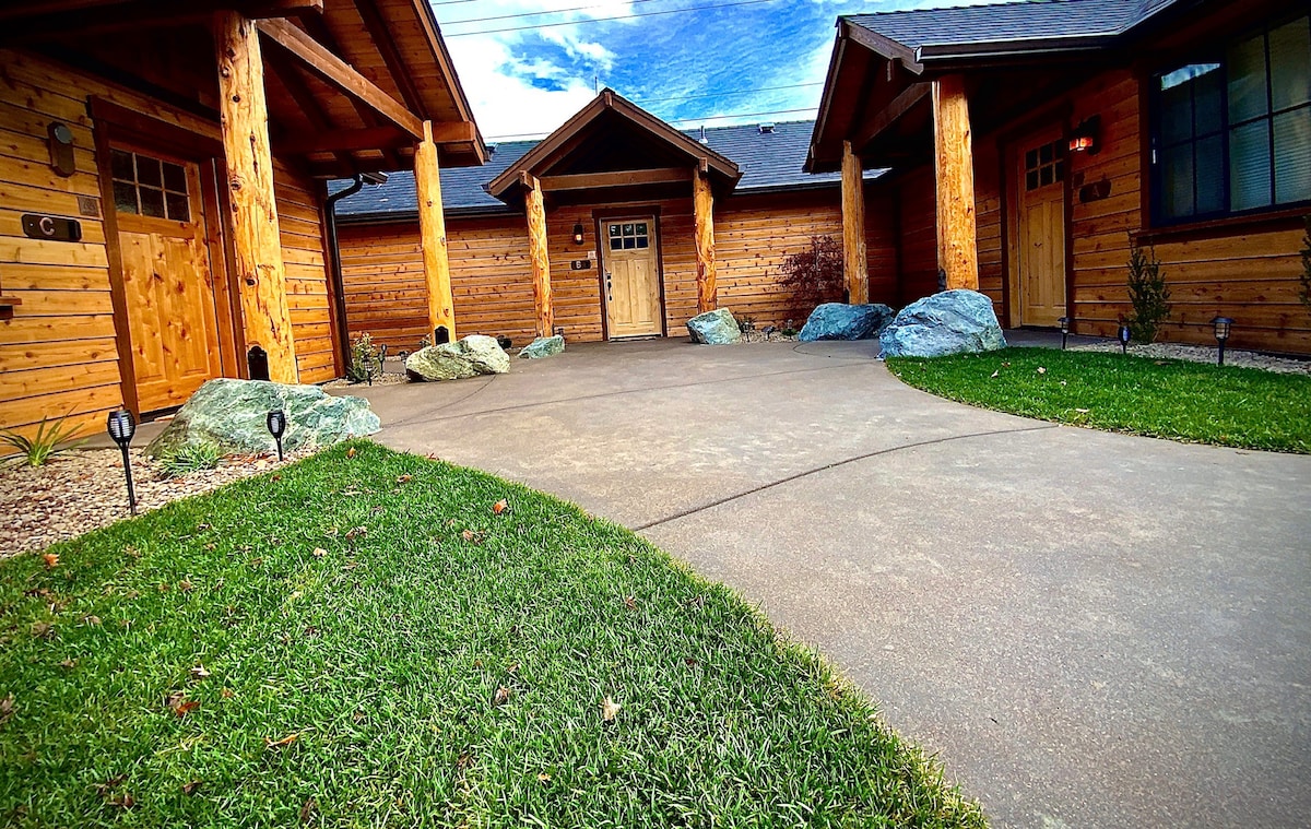 Cedar Mountain Suite C